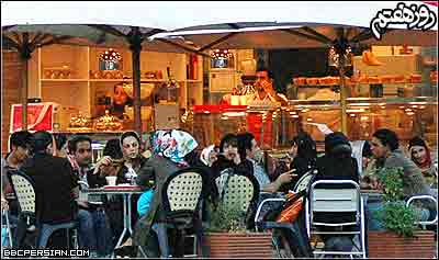 پرسه زنی بچه های تهرانی جمعه شب