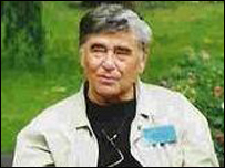 Ёдгор Обид ўнга яқин шеърий асарлар муаллифидир