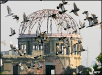 Peace Memorial Park, em Hiroshima, Japão