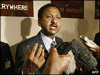 Súdánský ministr zahraničí Mustafa Usman Ismaíl