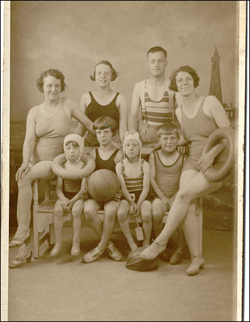 Derek Dooley's family and friends, Blackpool 1935