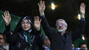 میرحسین موسوی و زهرا رهنورد از رهبران مخالف دولت ایران 