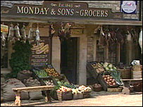 Castle Combe as the village of Wall