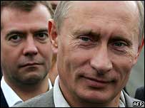 Медведєв і Путін