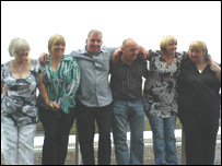 普兰斯家的五子女和一名亲家