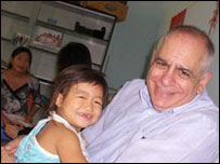 Thành viên Caritas đến Việt Nam hoạt động về HIV/Aids (nguồn: Caritas.org)