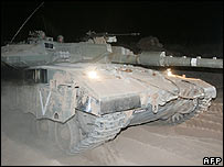 Tanque israelense deixa o Líbano