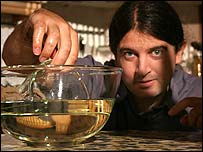 David Ansell makes a bowl disappear