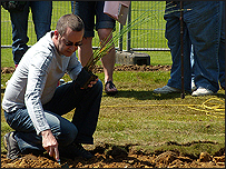 SWAT planting at Itter Park