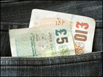 A five and ten pound note