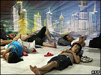 Lao động di cư ngủ tại Thượng Hải