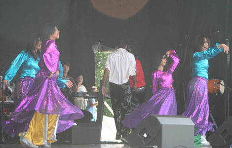 Dancers at Barking's Bangla Mela