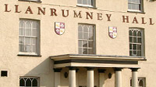 Neuadd Llanrhymni
