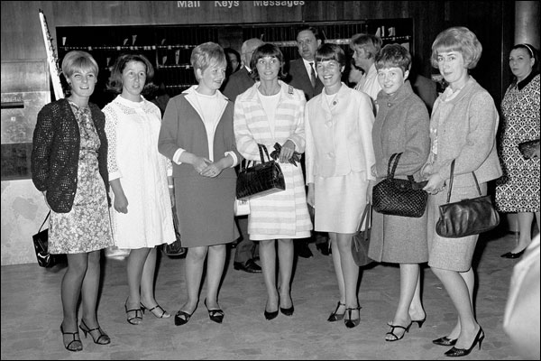 1966年英格兰球员的妻子和未婚妻