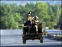 مېنګوره کې پاکستاني پوځيان