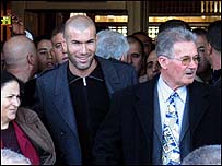 Zinedine Zidane, sua mãe Malika e seu pai, Smail 