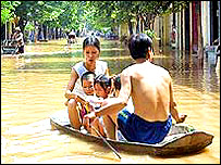 Enchente no Vietnã causada pelo El Niño