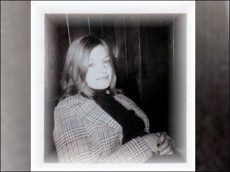 Picture of a woman 470