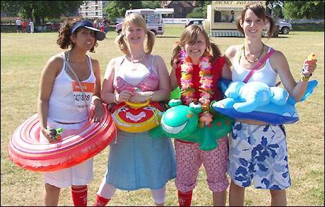 Sport Relief Mile 2006 in Nottingham