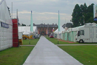 Maes y Steddfod a Thŷ Tredegar