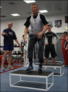 布拉德利·桑德斯