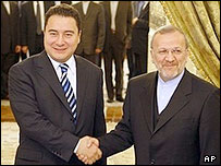 منوچهر متکی (چپ) و علی باباجان