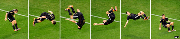 klose_jump595.jpg