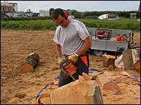 Chainsaw Carver