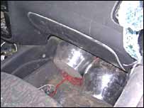 خودروی بمب گذاری شده-عکس از بلال سروری