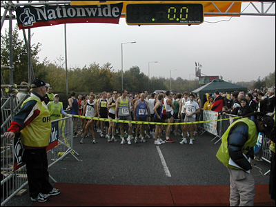 Start of the Swindon Half Marathon 2005
