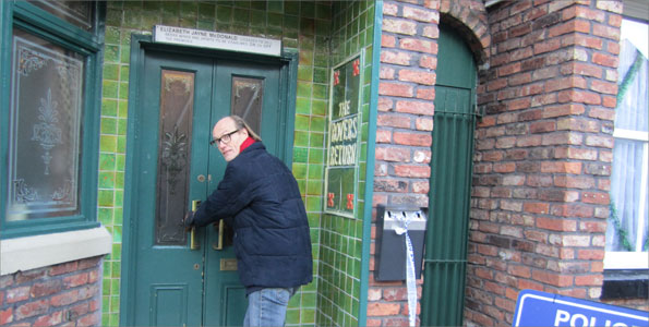 Will Gompertz on Coronation Street set