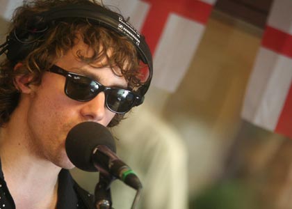 Crank up your tank with Razorlight