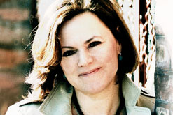 Kathryn Stott, photo by Lorenzo Cicconi Massi