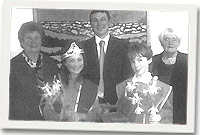 Emillydd y Goron a'r Gadair yn yr Eisteddfod Ysgol