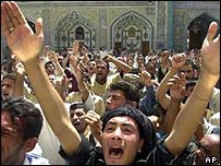 لوگ مقدس مقامات کو نقصان پہنچنے پر واویلا کر رہے ہیں