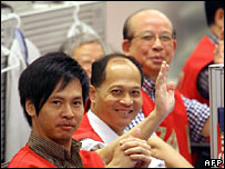 Giới buôn bán chứng khoán tại Hong Kong