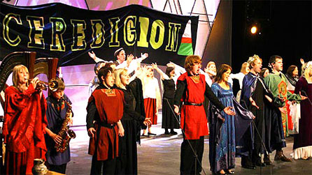 Seremoni groesawu yng Nghaerdydd y llynedd