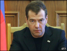 Dmitry Medvedev durante reunião com líderes do norte do Cáucaso