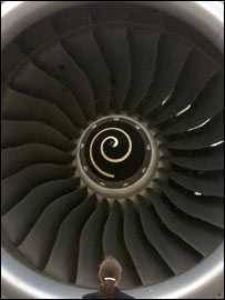 飞机引擎