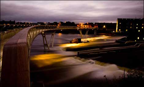 Castleford Bridge. PIC: © Tom Ley.