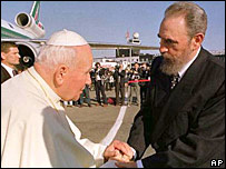 पोप क्यूबा के राष्ट्रपति कास्रो के साथ