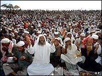 بسوا اجتماع حج کے بعد دنیا بھر میں مسلمانوں کا دوسرا بڑا اجتماع مانا جاتا ہے۔ 