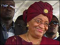 Presidente liberiana agradece apoio da China face à reconstrução do país.