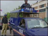 فائل فوٹو: پاکستانی پولیس