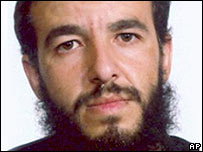 Youssef Belhadj, um dos réus que negou culpa nos ataques