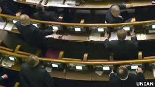 Верховная Рада разрешила продавать землю сельскохозяйственного назначения