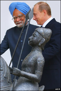 Tổng thống Nga được Thủ tướng Ấn Độ đón tiếp