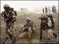 Afganistan'da İngiliz askerleri