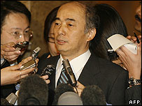 Ông Kenichiro sasae 