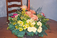 Trefniant bychan gyda channwyll